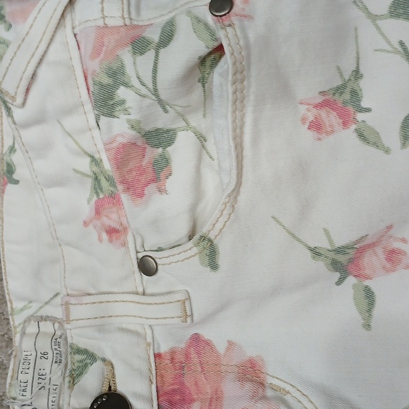Free People Floral Jeans - Picture 6 of 14